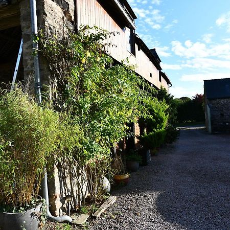 La Vallee Du Launay Taden Kültér fotó